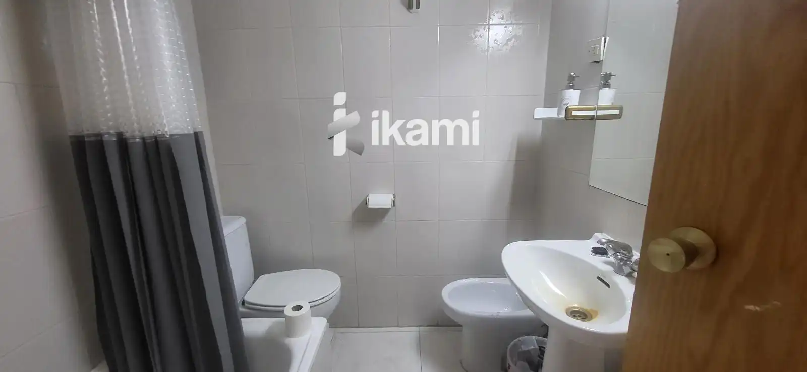 Bathroom of Buildings for sale in Peguerinos