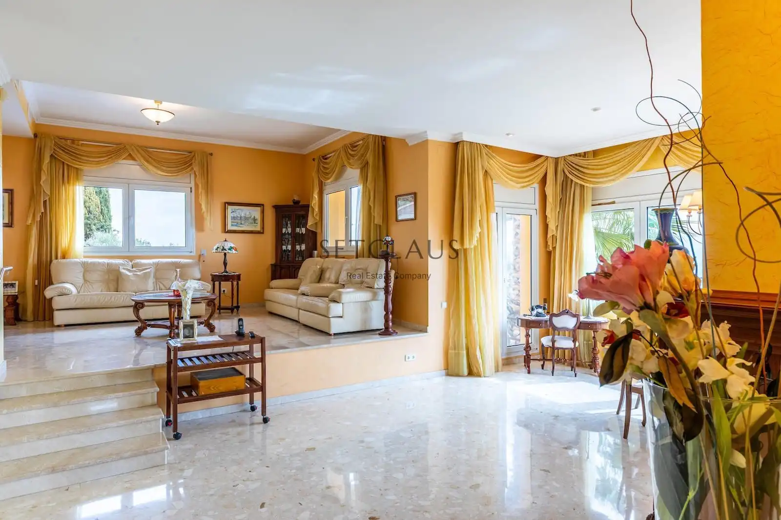 Sala de estar de Casa o chalet en venta en Badalona con Aire acondicionado, Calefacción y Jardín privado