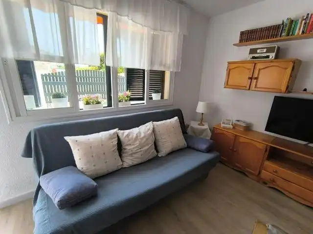 Casa a schiera con piscina in affitto a Calle OSTRA LA, imagen 7