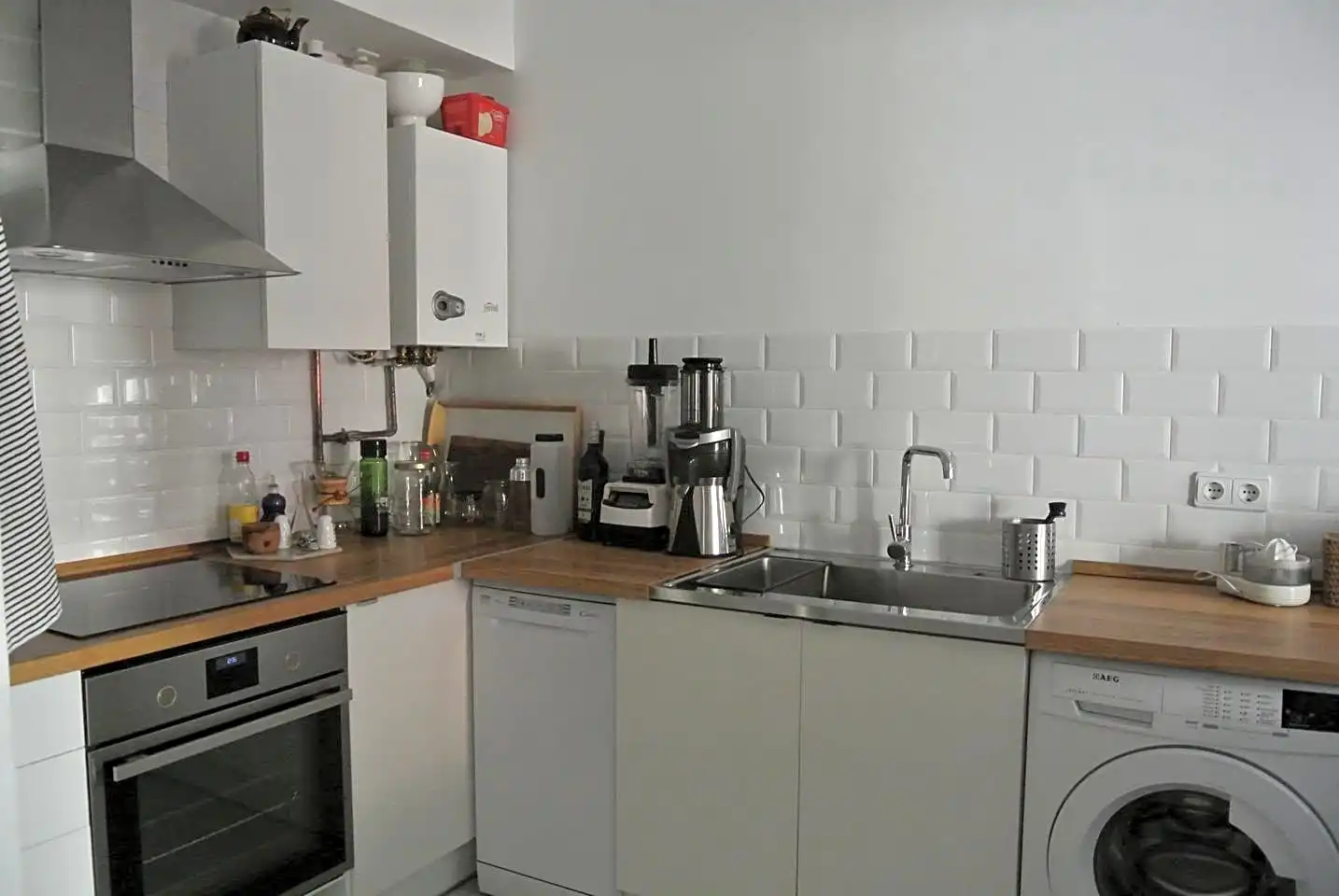 Cocina de Piso de alquiler en Madrid con Aire acondicionado, Calefacción y Balcón