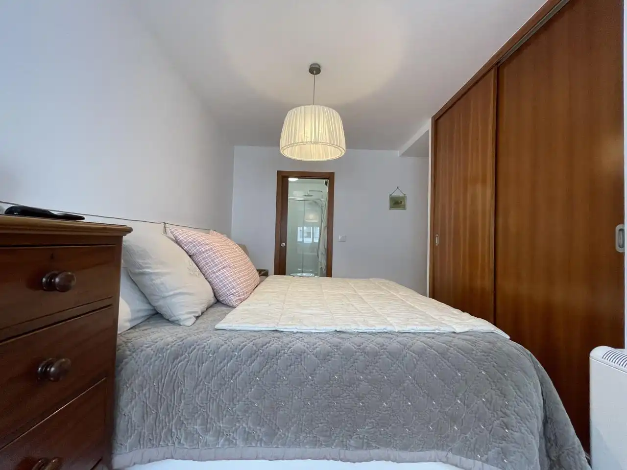 Dormitori de Pis en venda en A Coruña Capital  amb Calefacció i Terrassa
