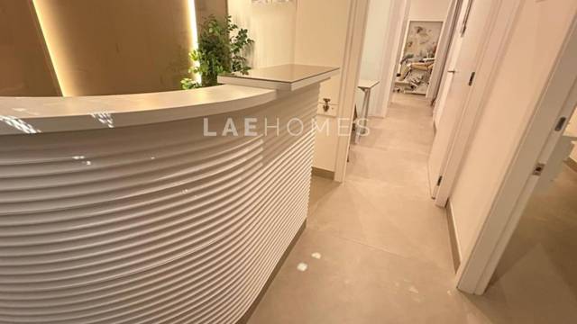 Local comercial en Alquiler en La Calzada - La Florida