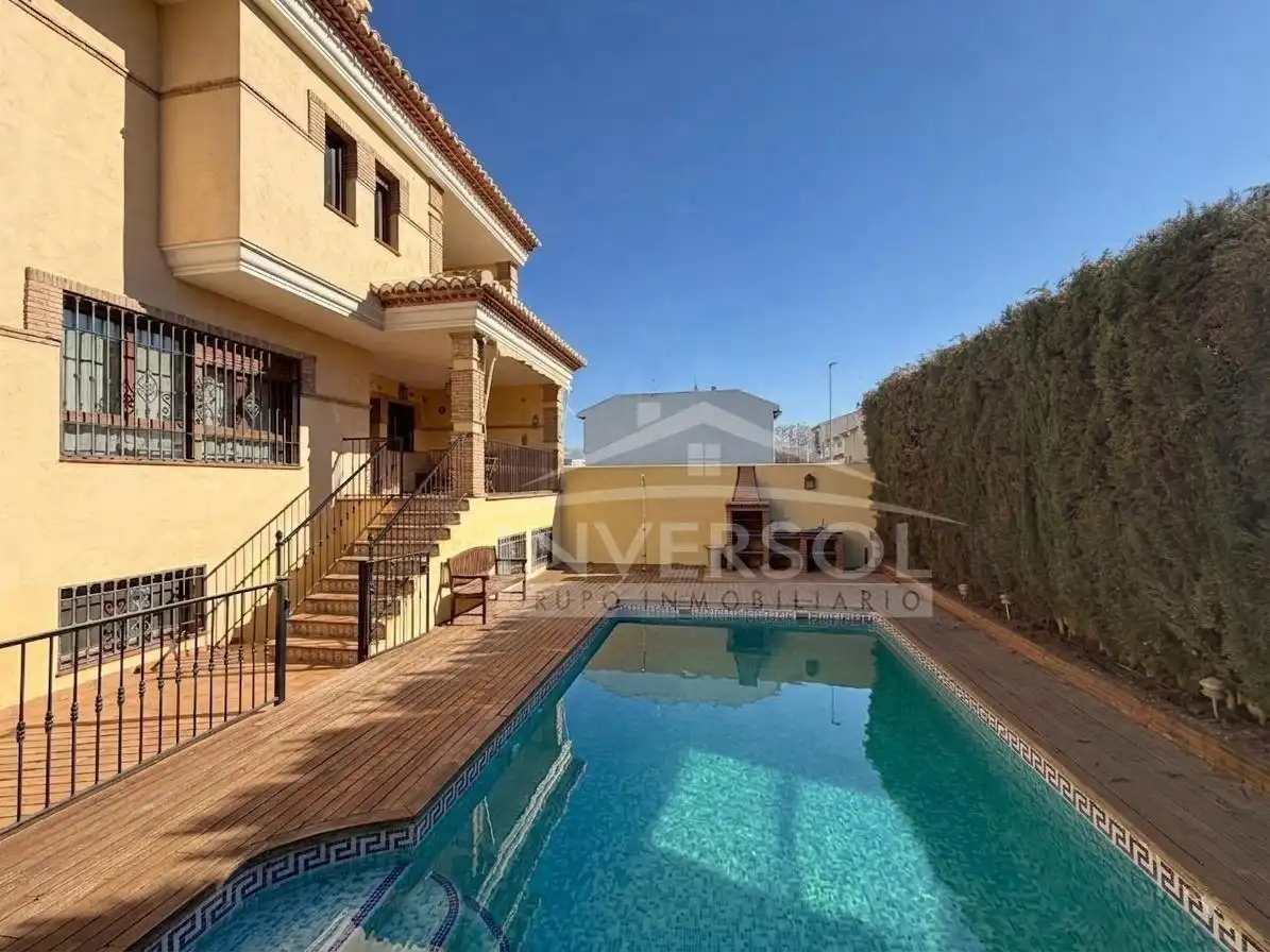 Vista exterior de Casa o chalet en venta en Maracena con Aire acondicionado, Calefacción y Jardín privado