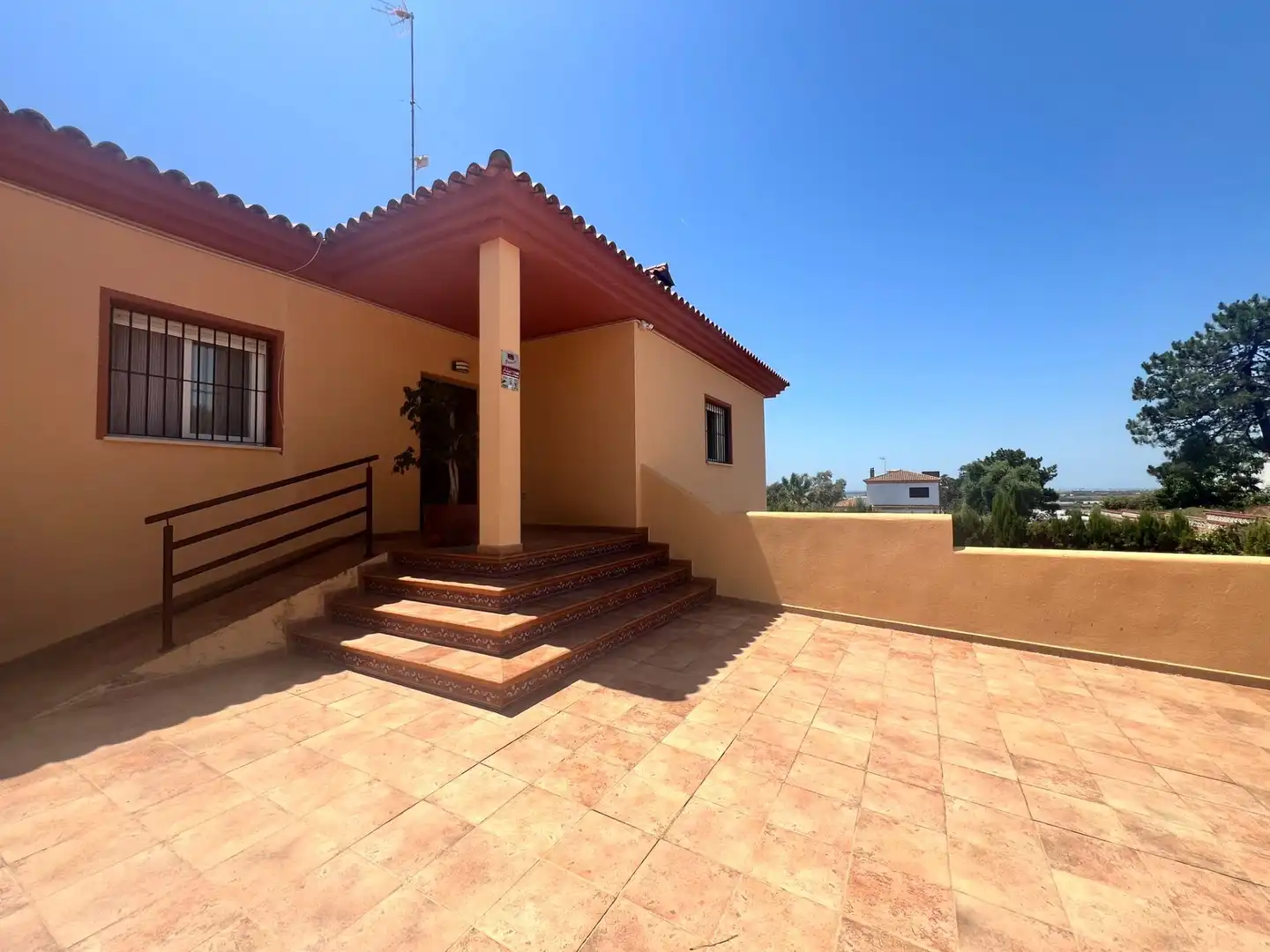 Exterior view of Houses for sale in Isla Cristina  with Air Conditioner, Heating and Terrace