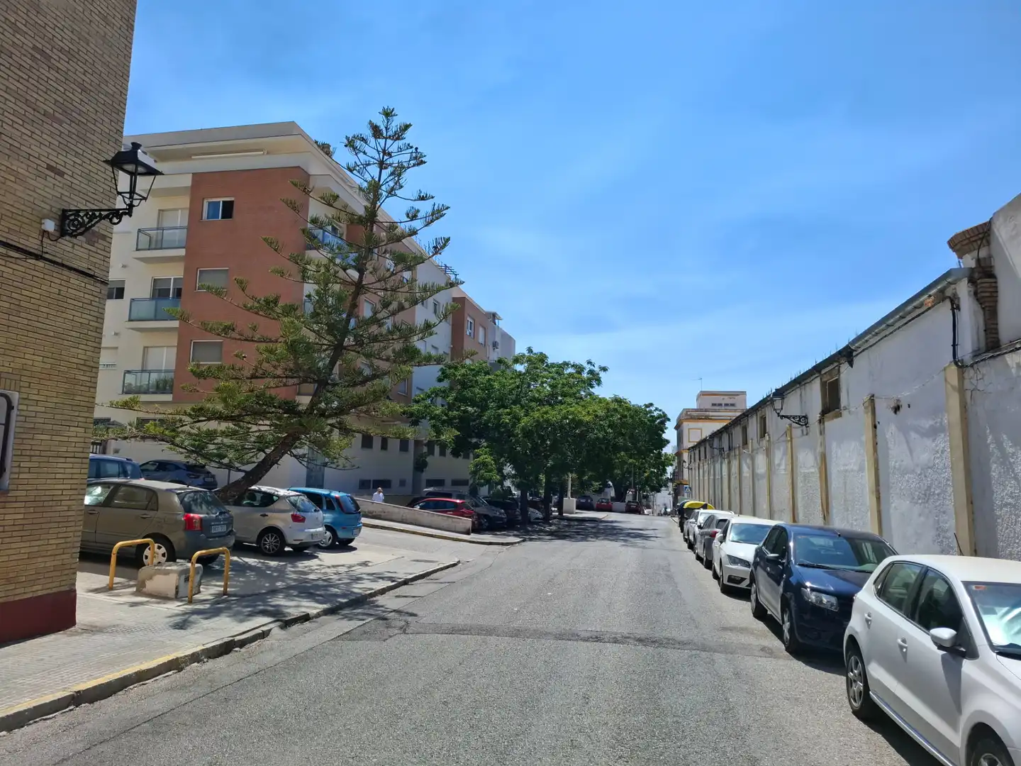 Vista exterior de Trastero de alquiler en El Puerto de Santa María con Alarma