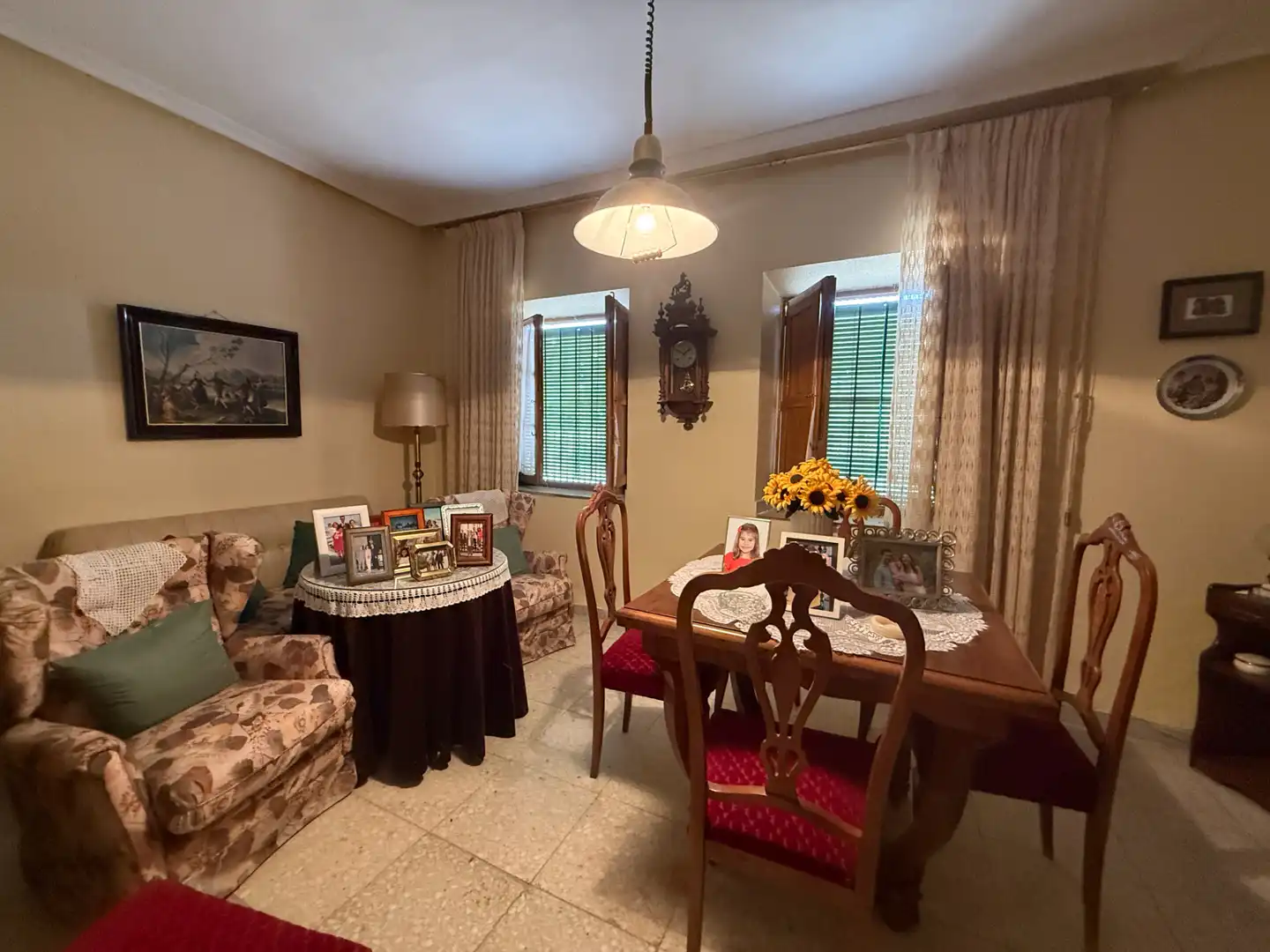 Comedor de Finca rústica en venta en Perales con Calefacción, Amueblado y Horno