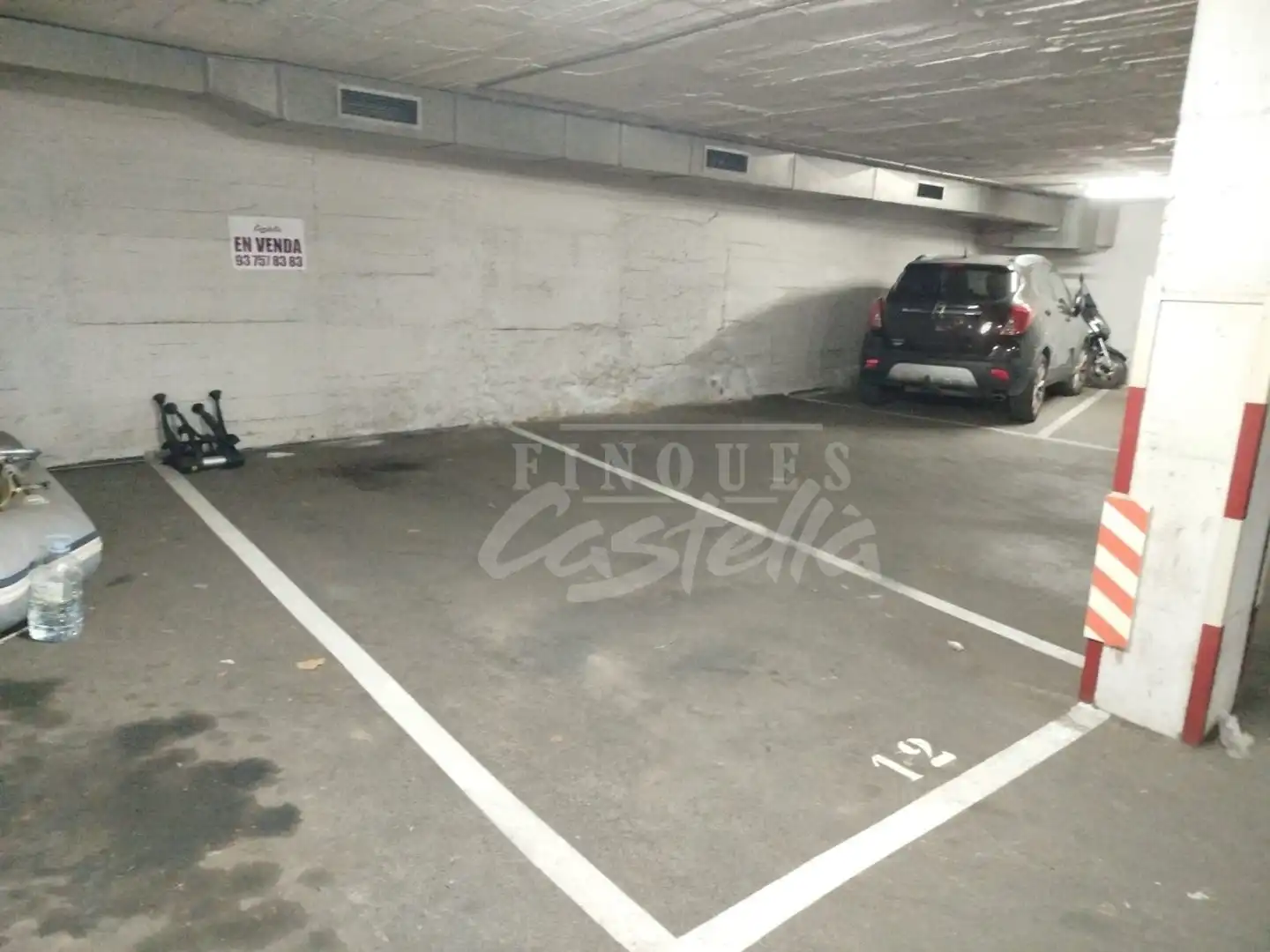 Parcheggio in vendita a Centre