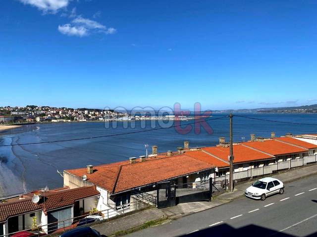 Piso en Venta en República Arxentina en Sada (A Coruña)