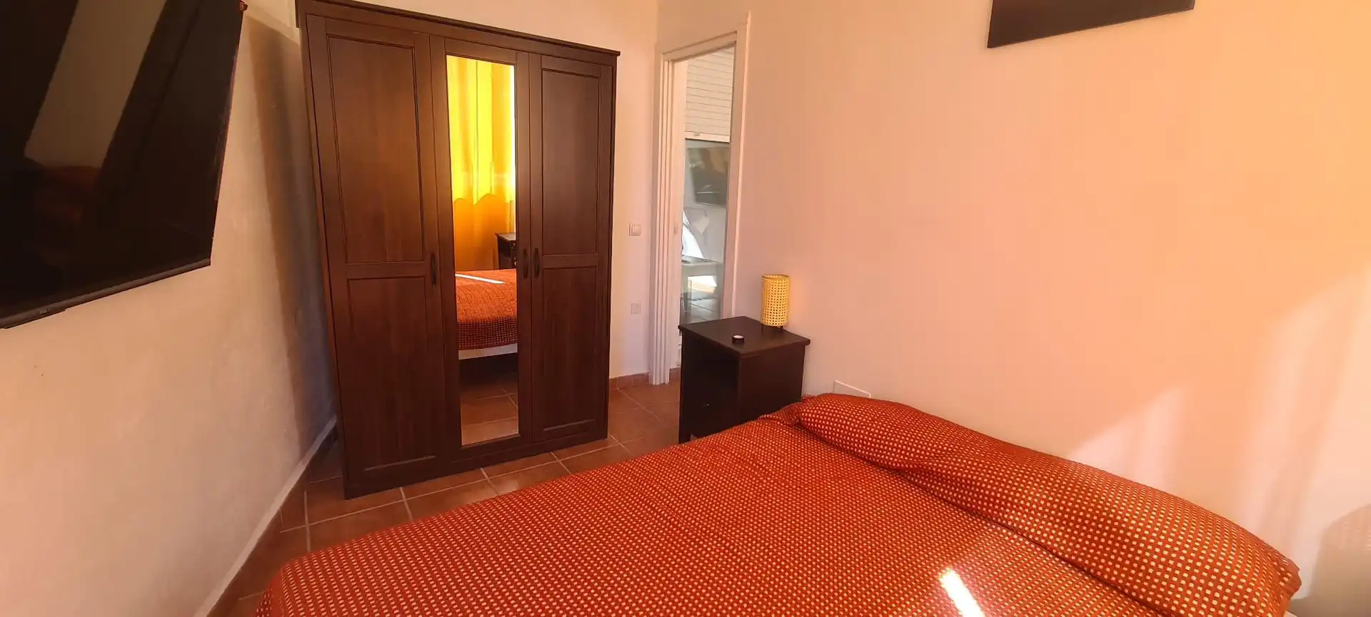 Dormitori de Estudi en venda en Fuengirola amb Aire condicionat, Jardí privat i Terrassa