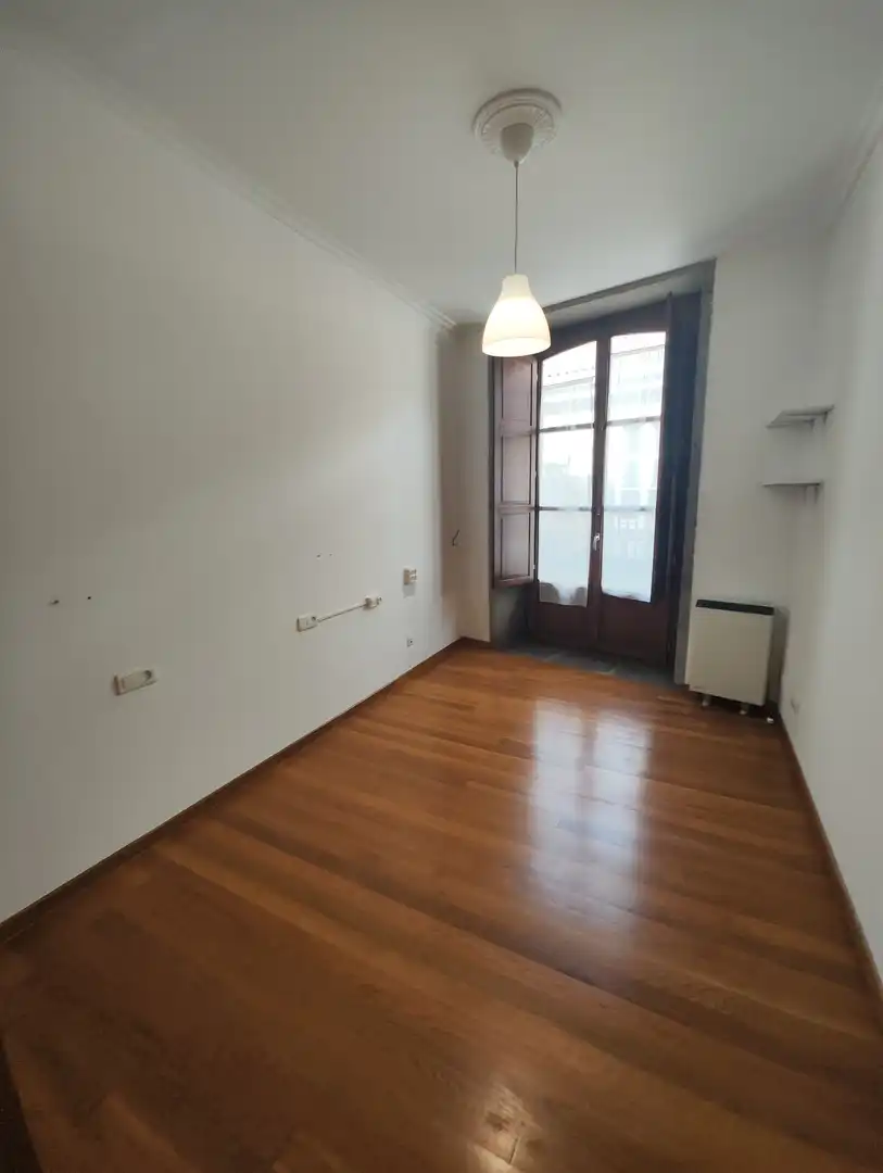 Habitación de Piso en venta en Santiago de Compostela  con Calefacción, Parquet y Horno