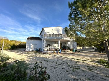 House with garden for sale in Sant Josep - Zona Hospital