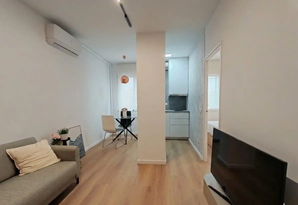 Wohnzimmer von Wohnungen zum Verkauf in L'Hospitalet de Llobregat mit Klimaanlage und Möbliert