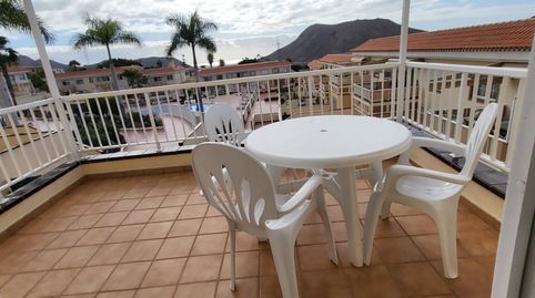 Foto 2 de Apartamento en venta en Calle Tinguafaya, 2, Chayofa, Arona