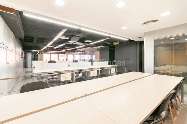 Oficina en Alquiler en Carrer del Comte de Salvatierra en Sant Gervasi- Galvany