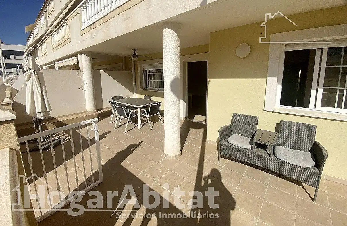Vista exterior de Piso en venta en Santa Pola con Aire acondicionado, Calefacción y Terraza