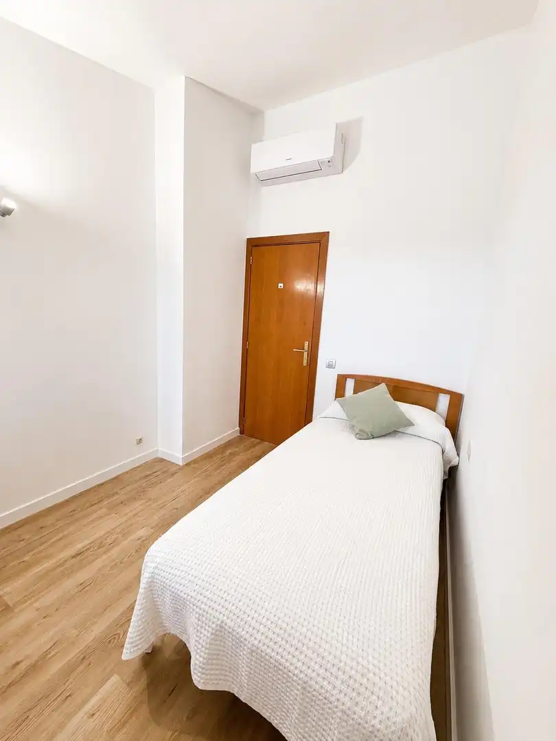 Schlafzimmer von Einfamilien-Reihenhaus zur Miete in Calvià mit Klimaanlage, Terrasse und Abstellraum