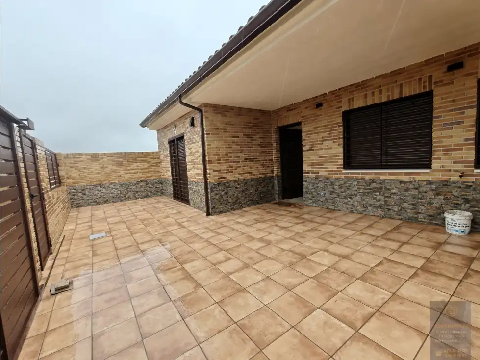 Terrace of Houses for sale in Valmojado