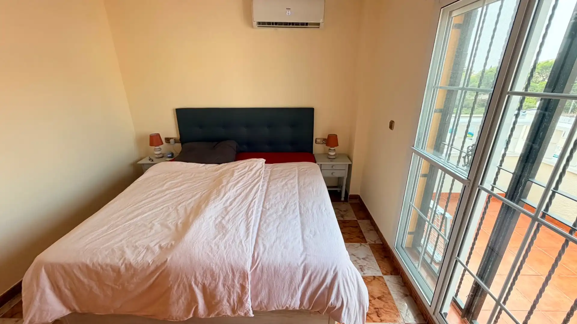 Bedroom of Detached homes for sale in Orihuela  with Air Conditioner, Private garden and Terrace
