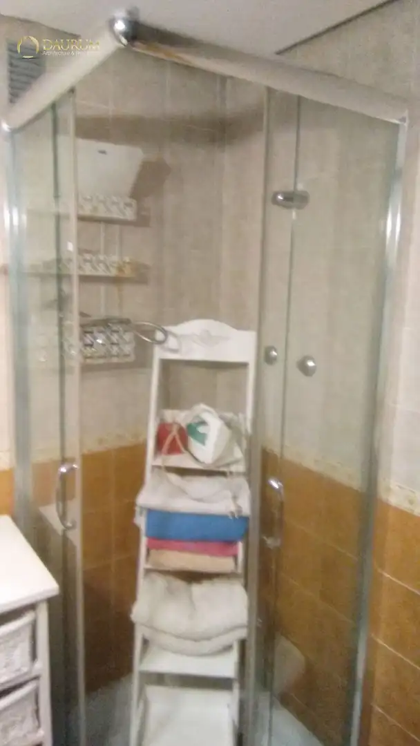 Dormitori de Pis en venda en Valencia amb Aire condicionat, Terrassa i Traster