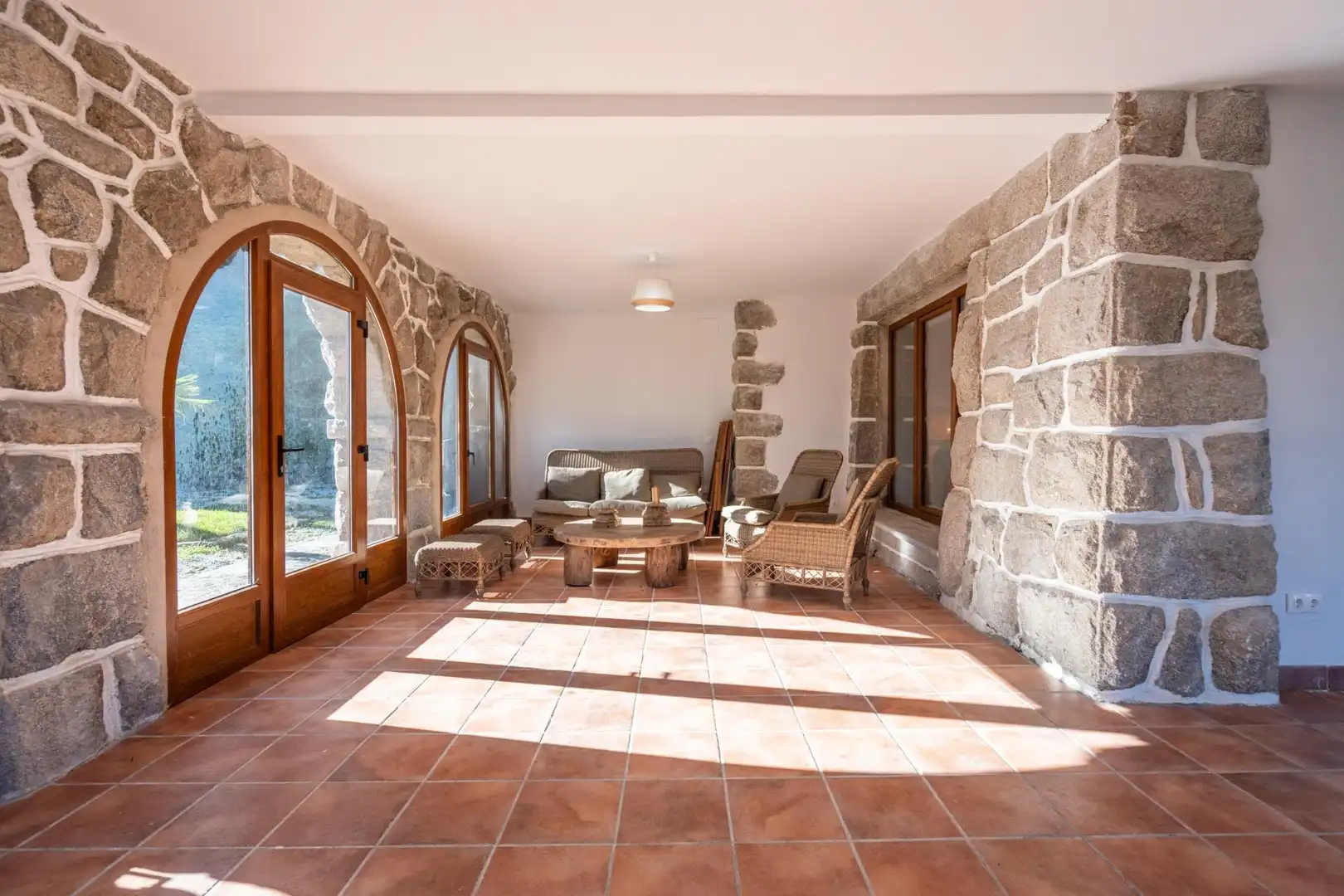 Terrassa de Finca rústica en venda en Guadarrama amb Aire condicionat, Calefacció i Jardí privat
