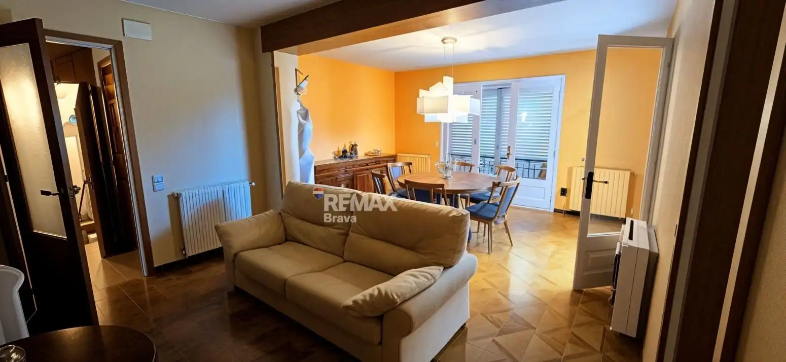 Casa adosada en venta en Calle CL CABANYA, Celrà
