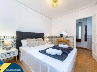 Penthouse mit Pool zum Verkauf in Orihuela Costa
