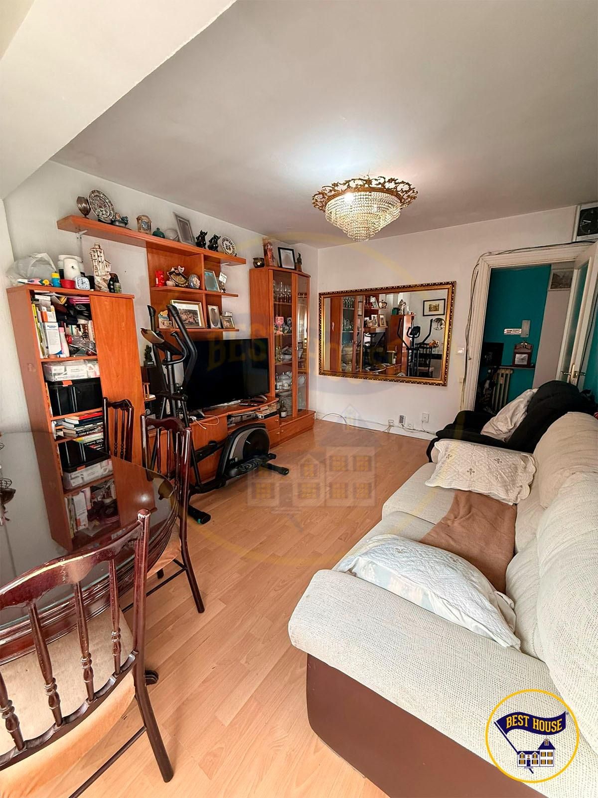 Flat for sale in  RAMON Y CAJAL, Centro