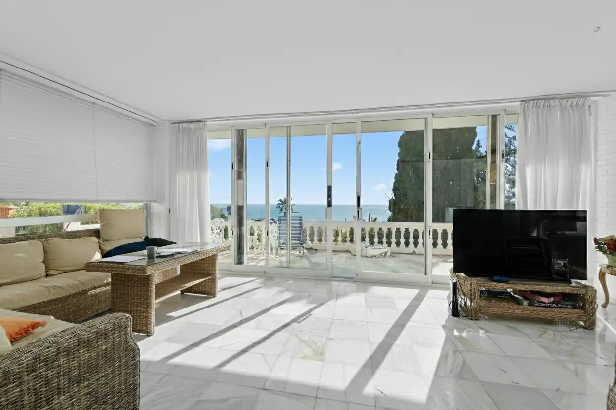 Sala de estar de Casa o chalet en venta en Benalmádena con Aire acondicionado, Jardín privado y Terraza