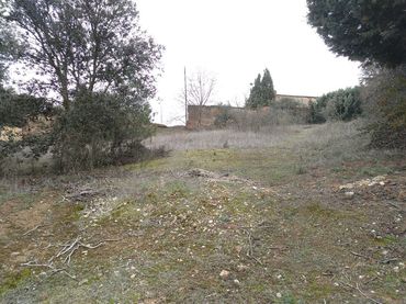 Wohnbaugrundstück zum Verkauf in Ribatejada