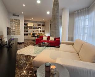Sala d'estar de Pis en venda en Elche / Elx amb Aire condicionat, Calefacció i Parquet