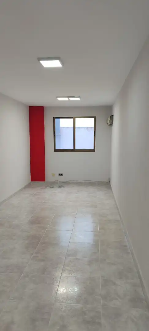 Oficina de lloguer a Carrer de Temprado, Casco Histórico, Centro, Castellón de la Plana / Castelló de la Plana