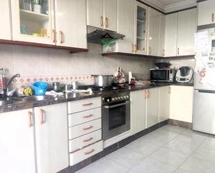 Kitchen of Flat to rent in Cangas 