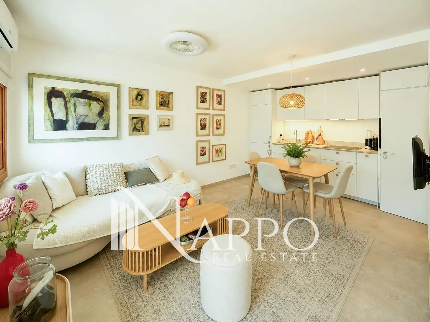 Living room of Detached homes for sale in Calvià  with Air Conditioner, Heating and Private garden