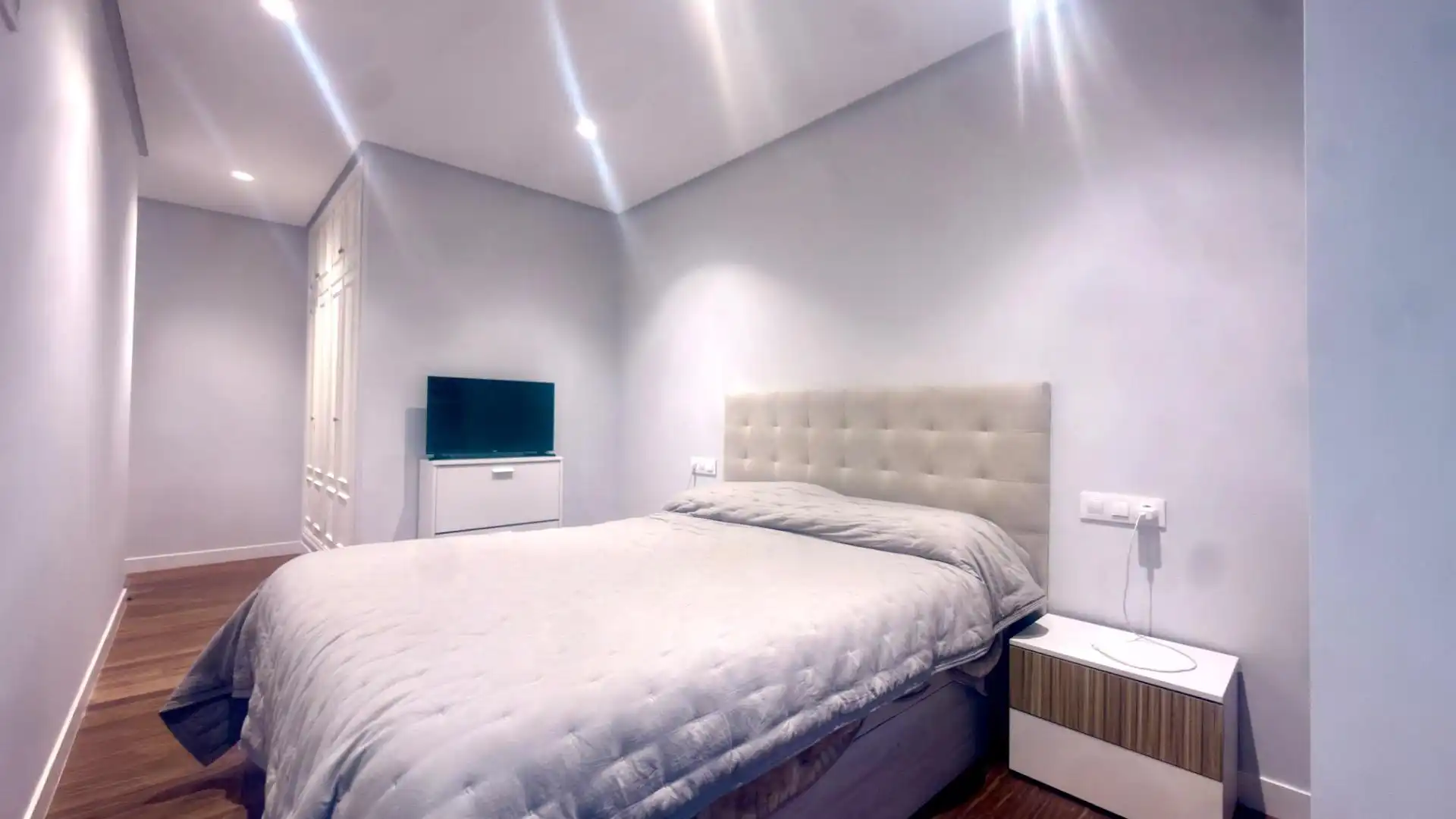 Bedroom of Flat for sale in Ourense Capital   with Heating, Parquet flooring and Furnished
