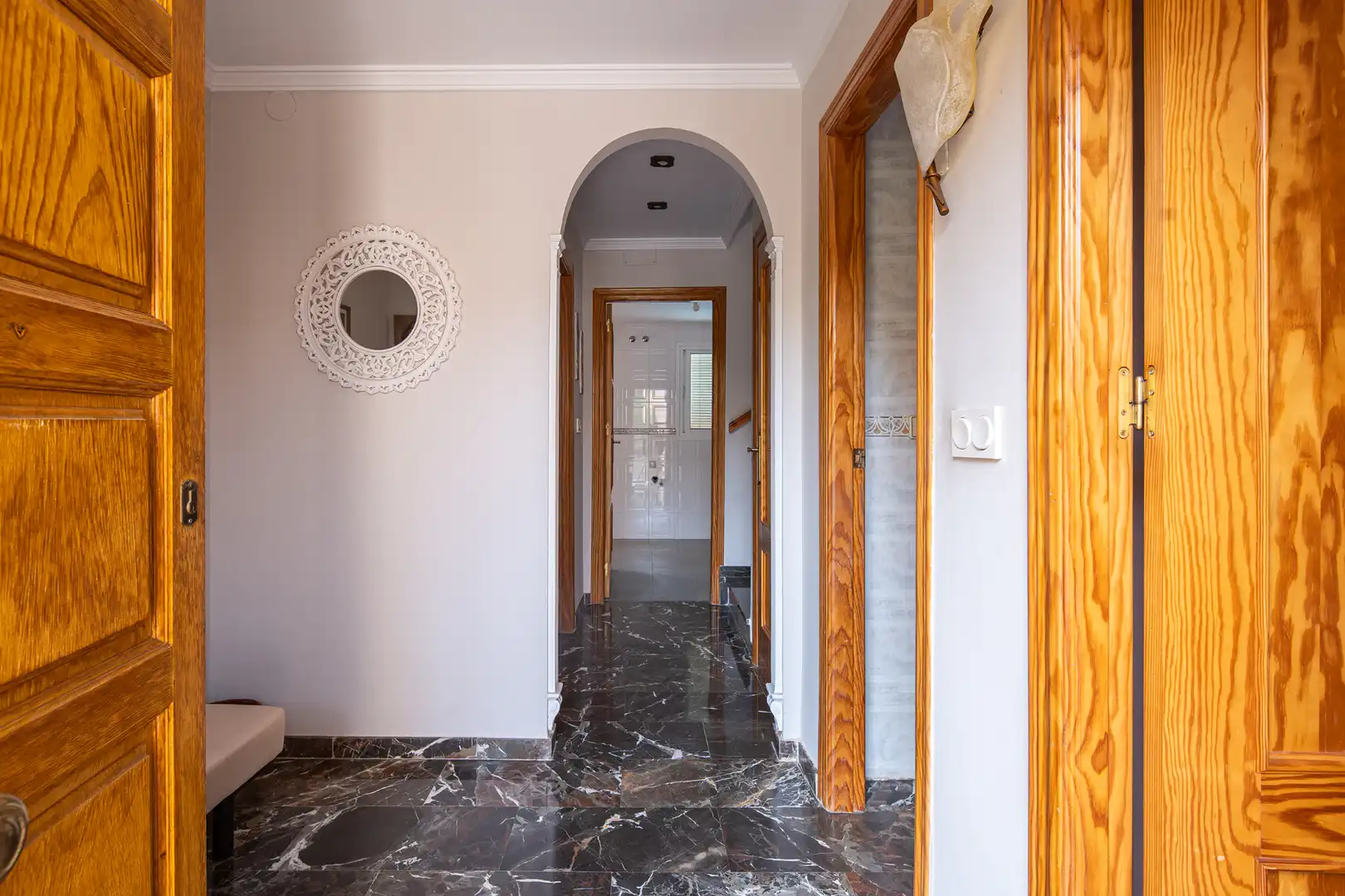 Casa adosada en venda en Huétor Vega amb Aire condicionat, Jardí privat i Terrassa
