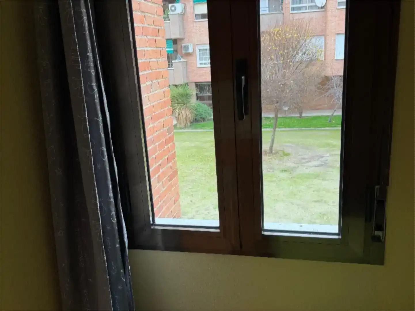 Dormitori de Pis en venda en Leganés amb Aire condicionat, Jardí privat i Parquet