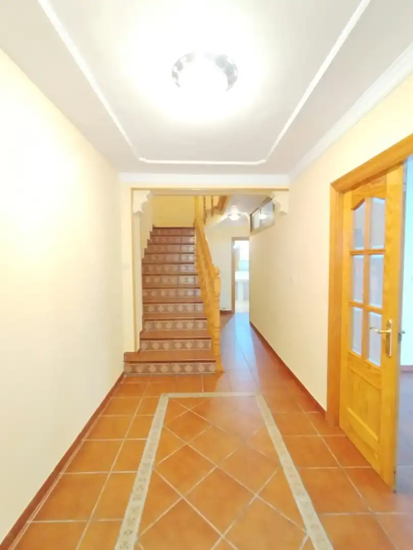 Maison jumelée à louer à Calle STA AMALIA, imagen 7
