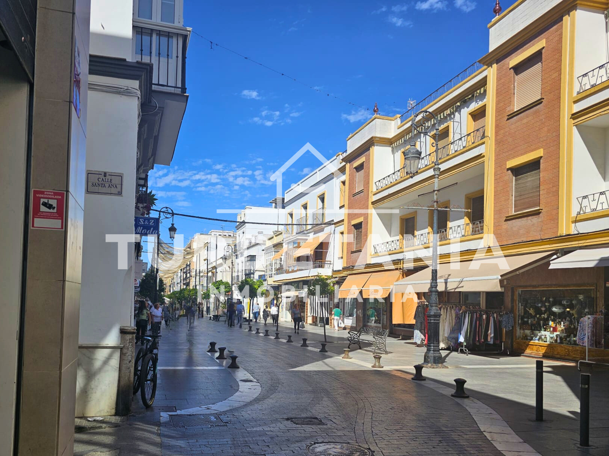 Premises to rent in Centro - Calzada - Cabo Noval