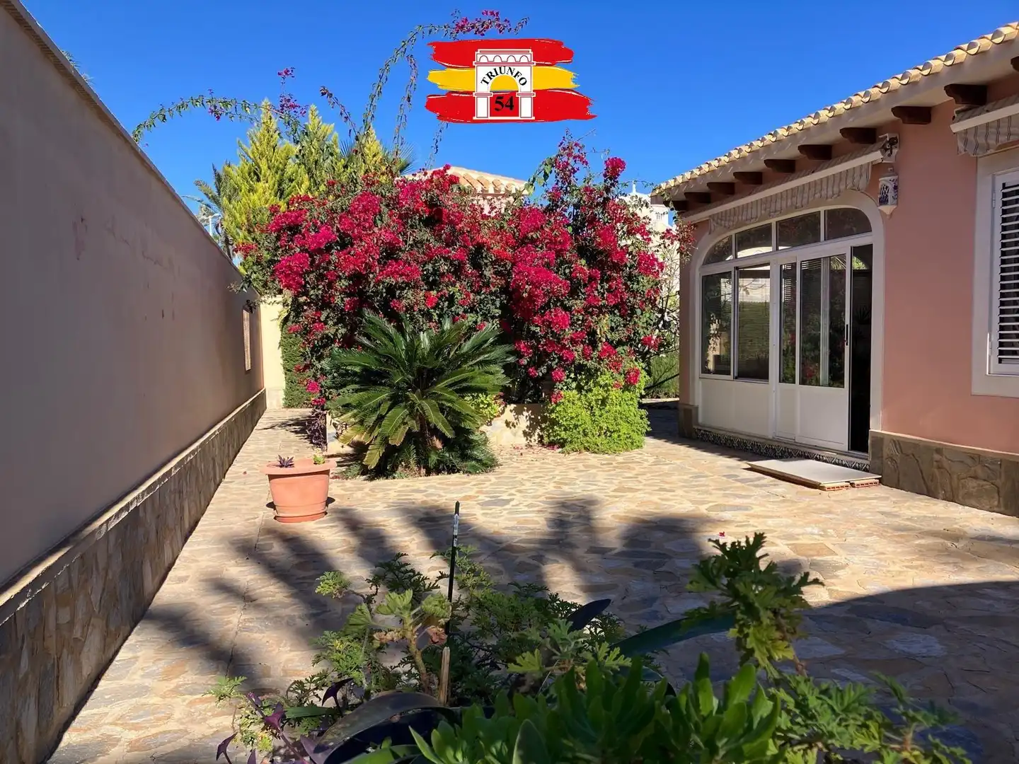 Jardí de Casa o xalet en venda en Orihuela amb Aire condicionat, Calefacció i Jardí privat