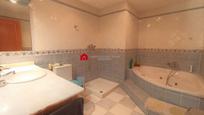 Bathroom of House or chalet for sale in El Perelló  with Air Conditioner, Heating and Private garden