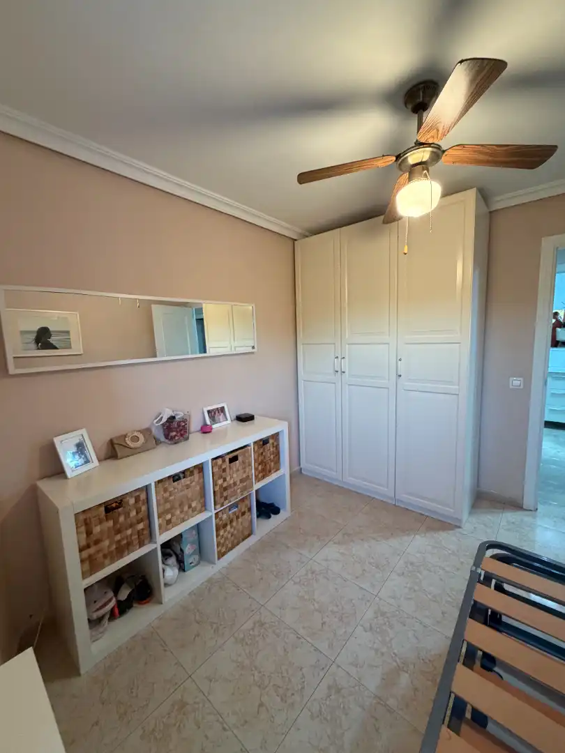 Habitación de Piso en venta en Sevilla con Aire acondicionado y Terraza