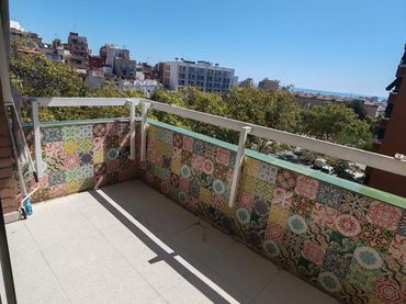 Piso con balcón en venta en Rambla de Sant Joan
