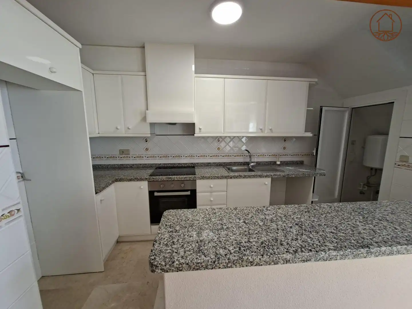 Cocina de Casa o chalet en venta en Orihuela con Aire acondicionado, Jardín privado y Amueblado