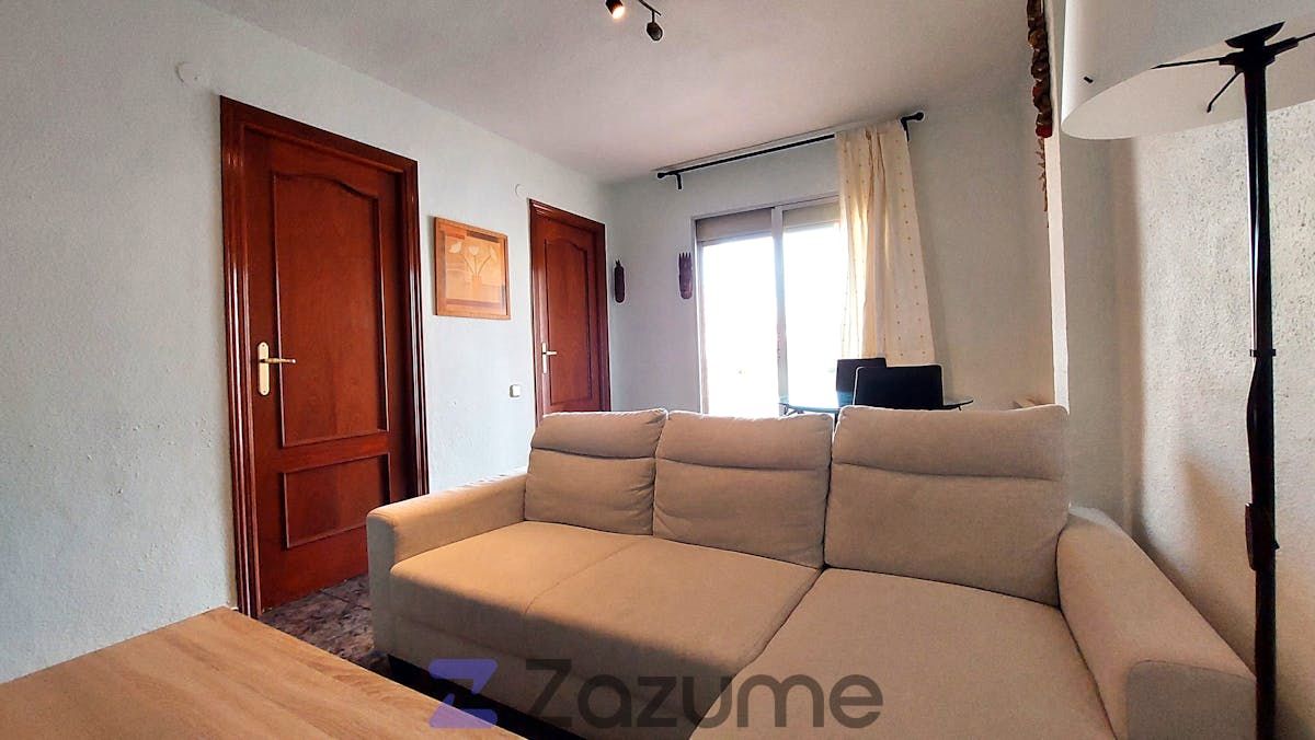 Habitación de Piso de alquiler en Alcalá de Henares con Calefacción, Terraza y Amueblado