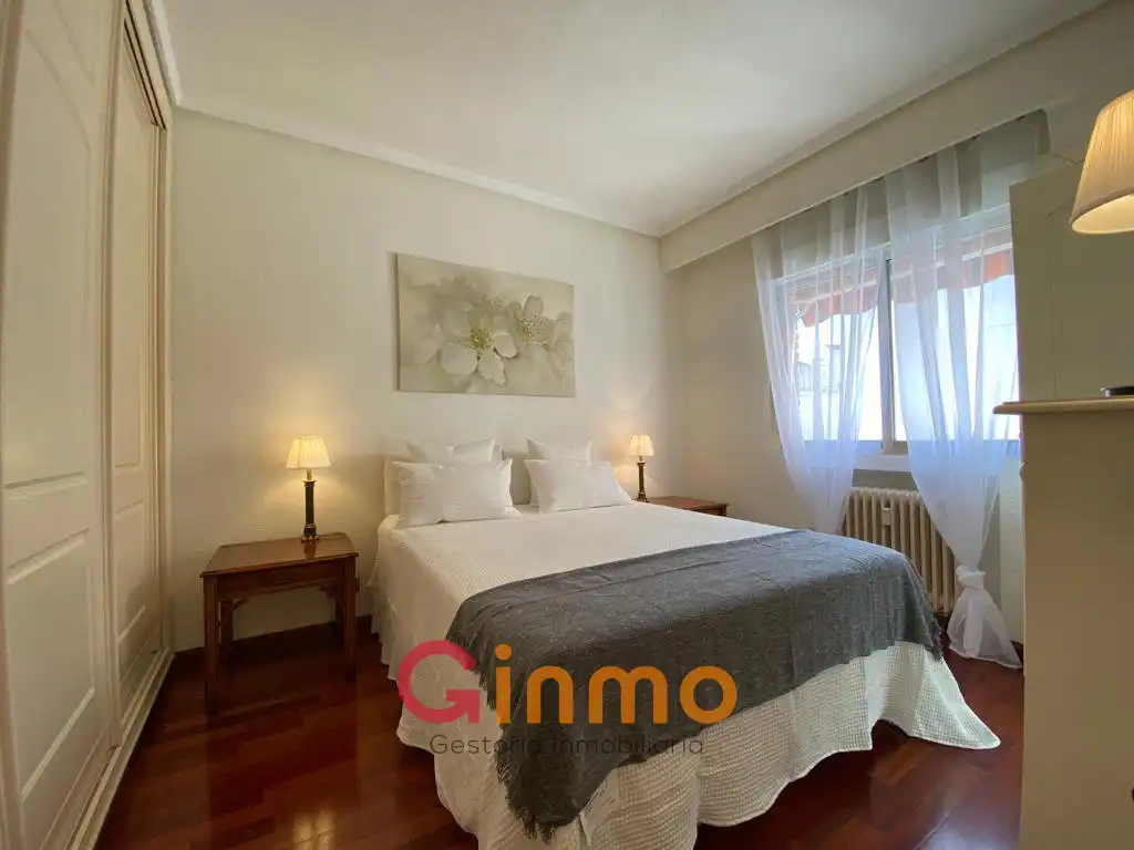 Flat for rent in Calle de San Julio, 3, El Viso