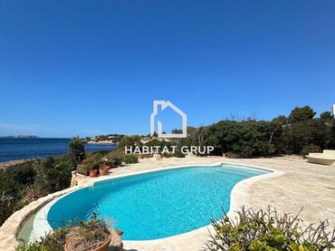 Àtic amb piscina de lloguer a Sant Antoni de Portmany