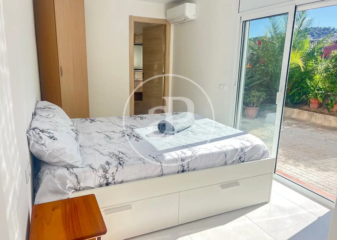 Bedroom of Houses for rent in Barcelona  with Air Conditioner, Heating and Terrace