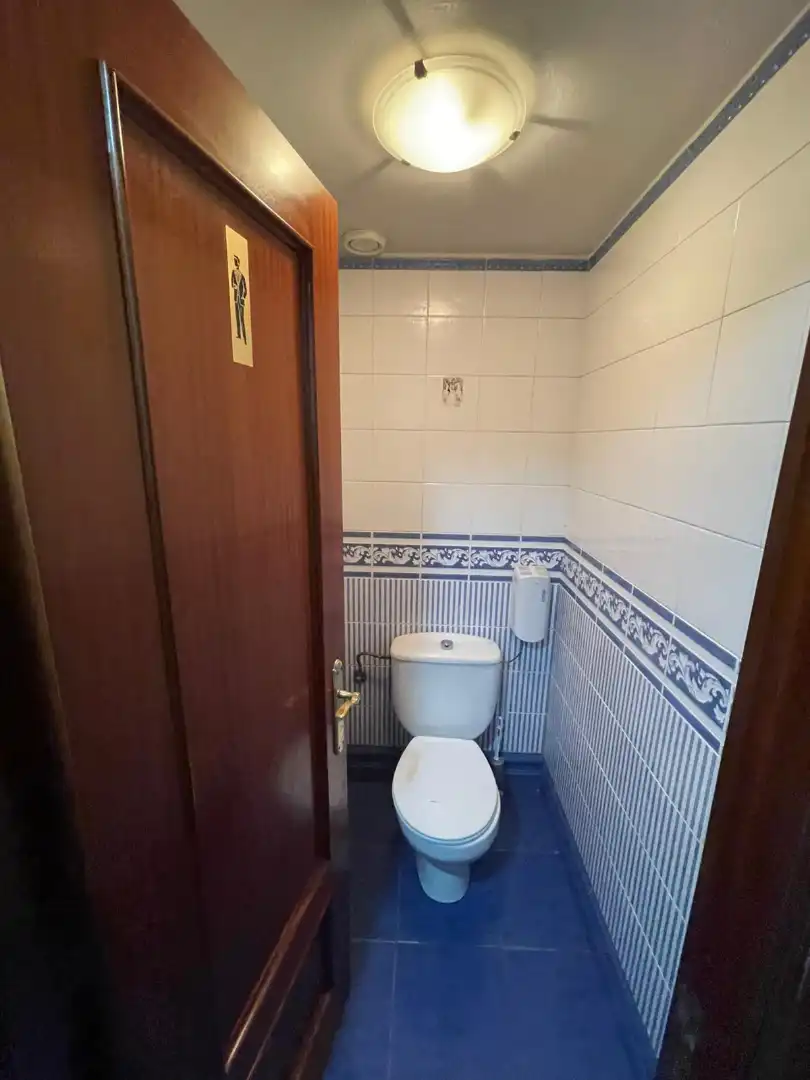 Local commercial à vendre à Avenida 1 de Mayo, imagen 30