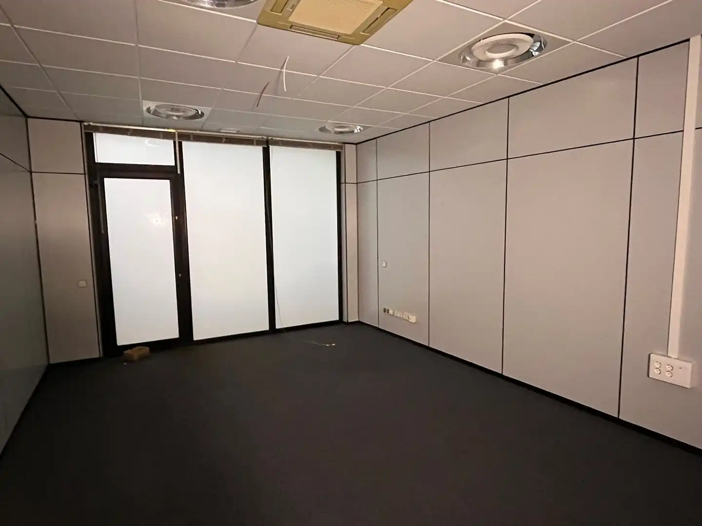 Gewerbefläche zur Miete in Calle de Faraday 115, imagen 5