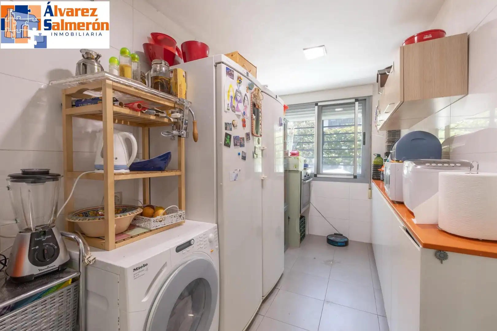 Cocina de Casa adosada en venta en Granada con Aire acondicionado, Calefacción y Balcón